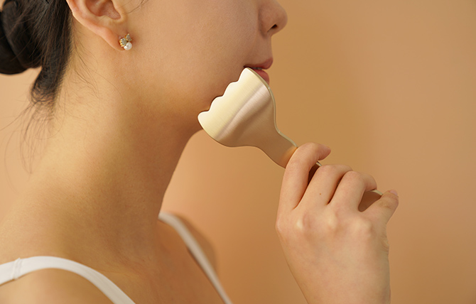 아름다운 곡선을 찾아주는, 놋담