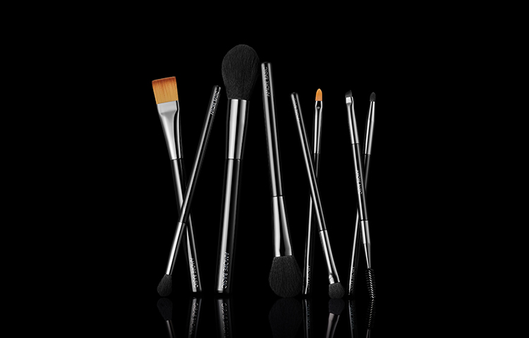 아모레베이직 프로페셔널 아티스트 브러쉬 런칭 ~20%