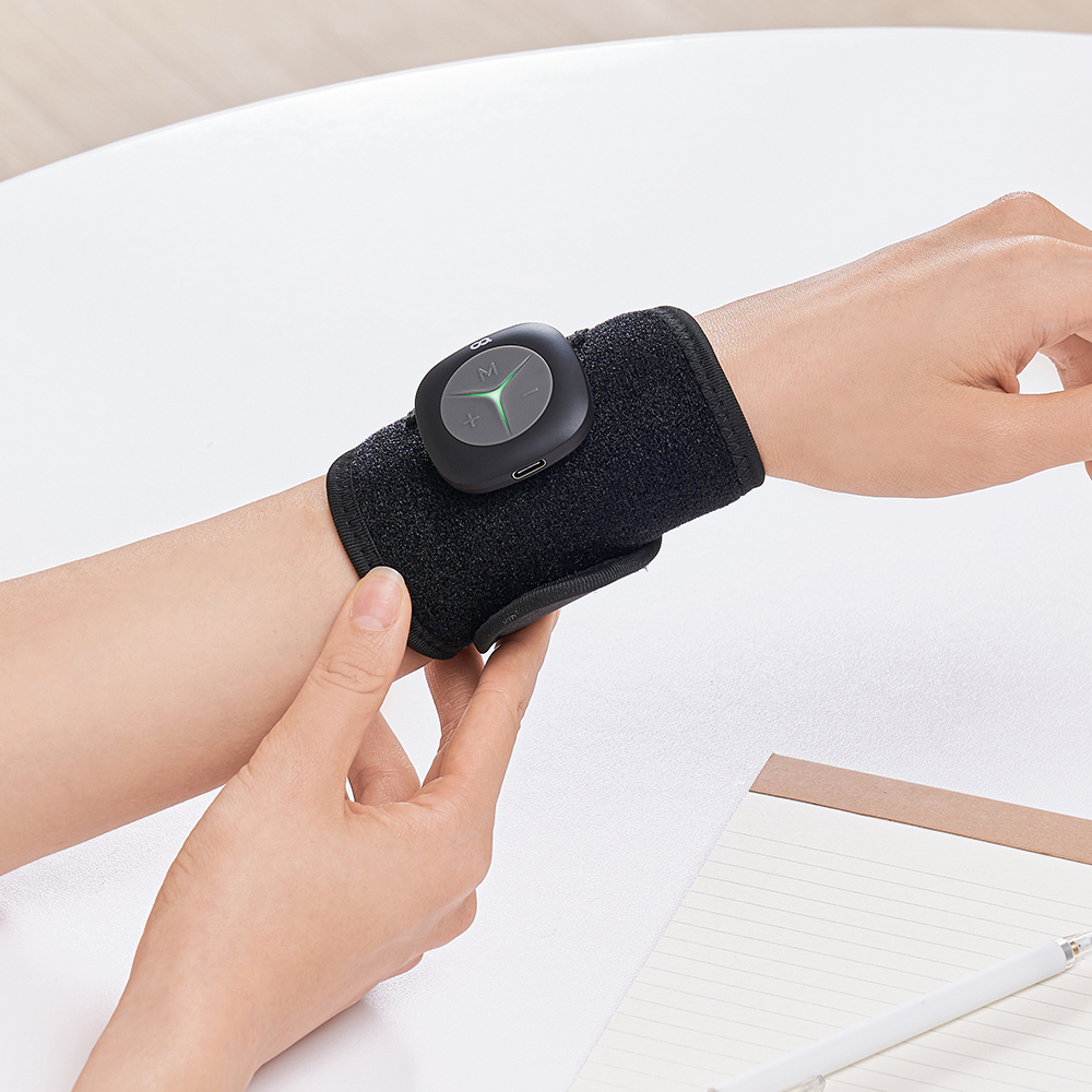 바디스팟W 손목 마사지기 EMS 안마기