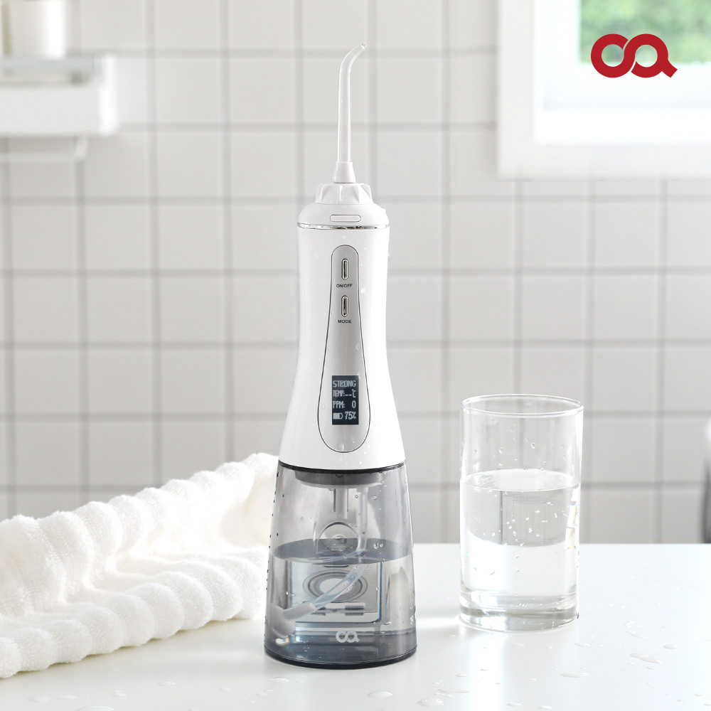 클린이워터D 휴대용 무선 LCD 구강세정기