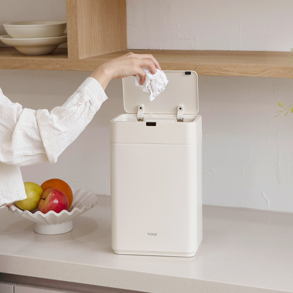 컴플릿 10L 자동 센서 쓰레기통 기저귀 냄새차단 밀폐 스마트