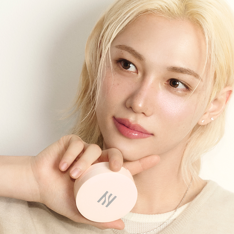 [싱글] 리플렉션 스킨 글로우 쿠션 파운데이션 SPF40/PA++ 15g 상품 이미지 6