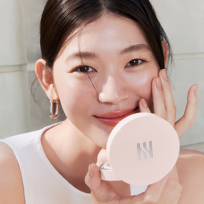 [싱글] 리플렉션 스킨 글로우 쿠션 파운데이션 SPF40/PA++ 15g 상품 이미지 7