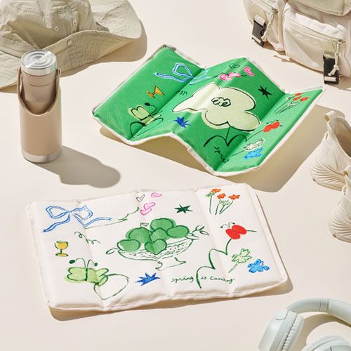 아모레몰X오하이오 포터블 폴딩매트 (2종 택1)