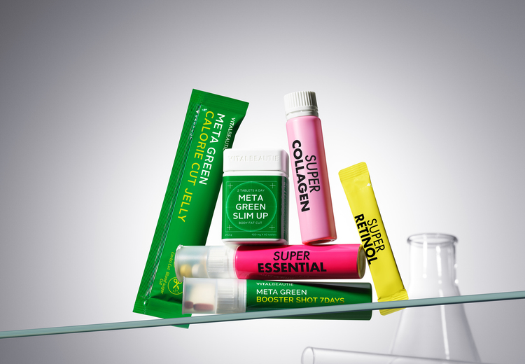 과학적 설계로 완성한 건강한 아름다움
바이탈뷰티는 아모레퍼시픽의 80년 뷰티 과학을 바탕으로 한
바이탈뷰티 랩(V=B Lab)의 연구 혁신으로
당신의 일상 속 퍼포먼스를 높이는 건강한 아름다움을 완성합니다.